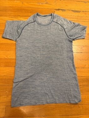 Light Blue Men's Performance Crew Neck Shirt Lululemon